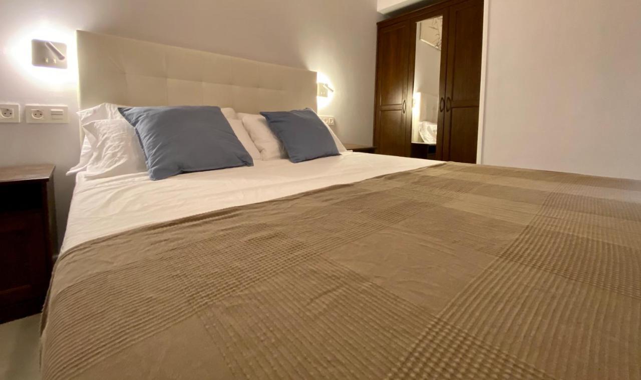 Gadeiras Suites - Apartamentos Turisticos De 2 Llaves Cádiz Exteriör bild