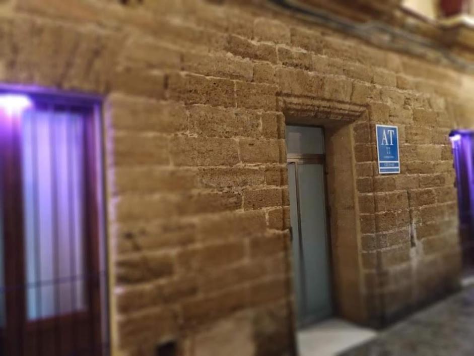 Gadeiras Suites - Apartamentos Turisticos De 2 Llaves Cádiz Exteriör bild