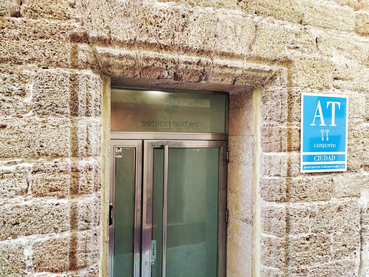 Gadeiras Suites - Apartamentos Turisticos De 2 Llaves Cádiz Exteriör bild